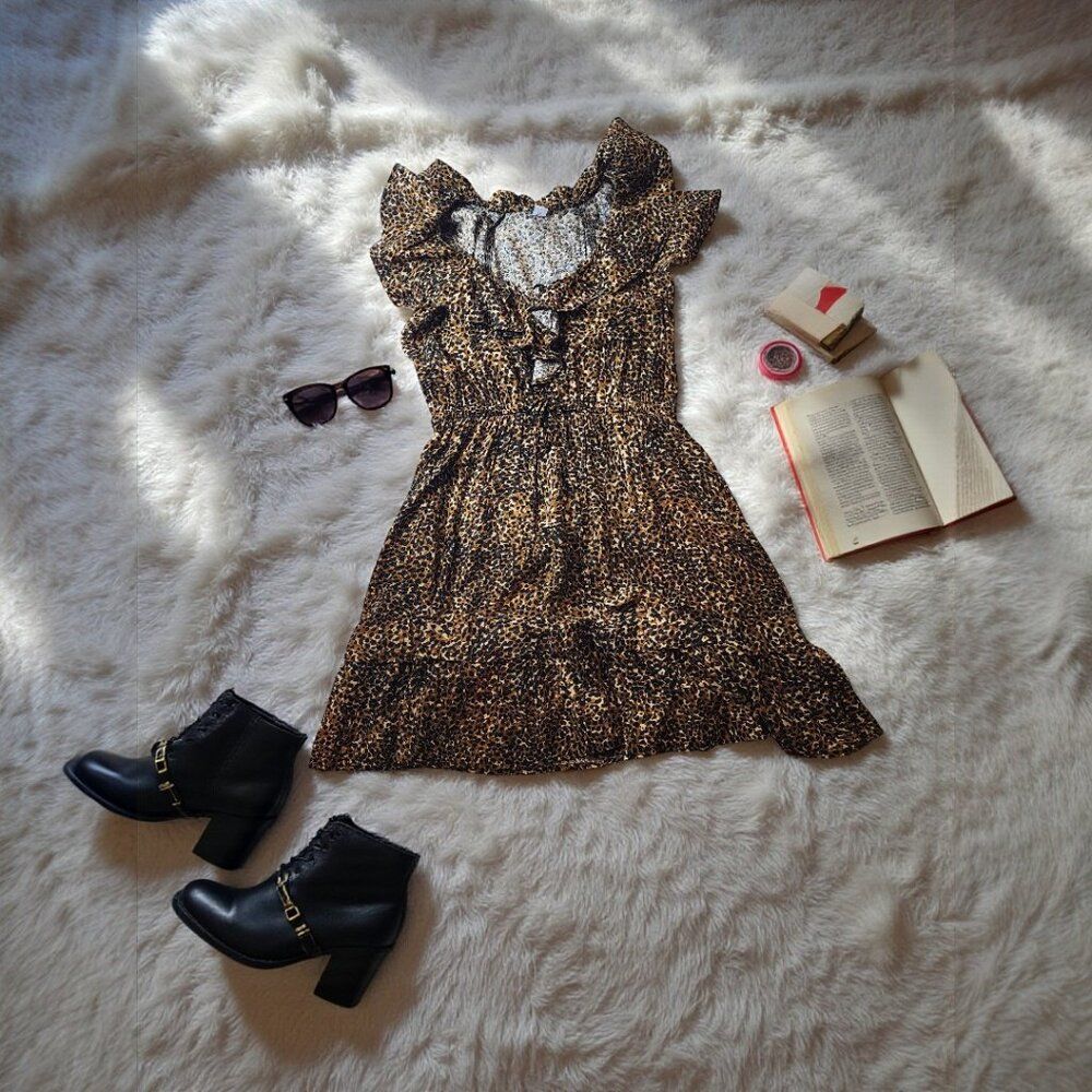 Old Navy Leopard Print Ruffle Dress Flutter Sleeve Tiered Mini NWT Womenโs Med